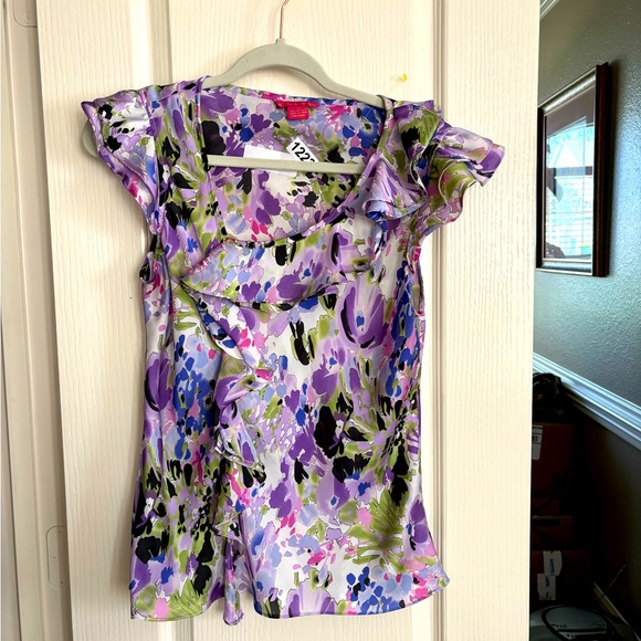 Sunny Leigh beautiful blouse with‎ ruffles sleeves. Medium. New without tags. - Picture 1 of 5